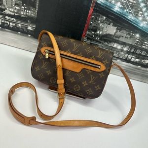 💚SOLD💚Louis Vuitton St GERMAIN 23 Crossbody